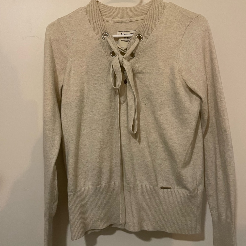 Abercrombie & Fitch Bow Detail Shirt